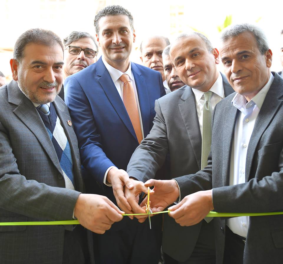 شركة "جوال" تفتتح معرضها الجديد في محافظة قلقيلية