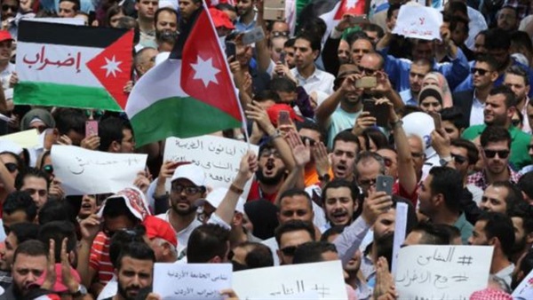 الاردن: اعتصام للمطالبة بحكومة انقاذ وطني