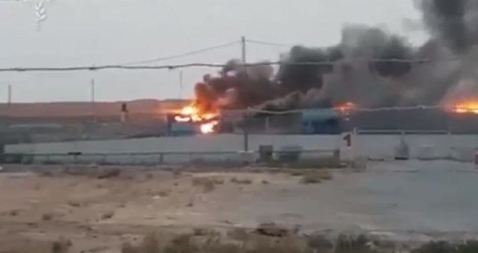 شبان يقتحمون معبر "أبو سالم" الإسرائيلي ويحرقون مرافقه
