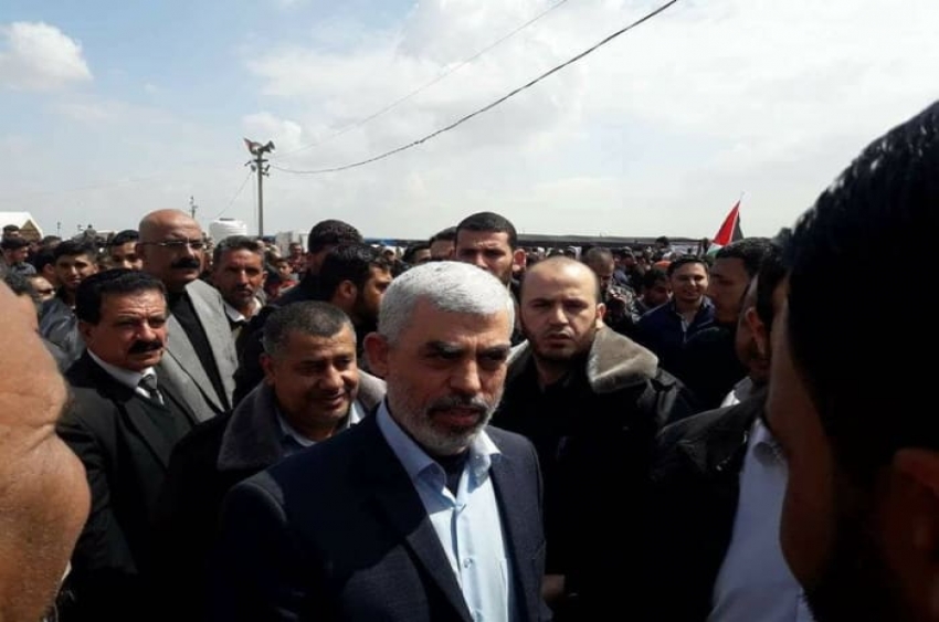 ساعة السنوار العظيمة: حماس أخرجت الآلاف ووجهت ضربة قاضية لفتح