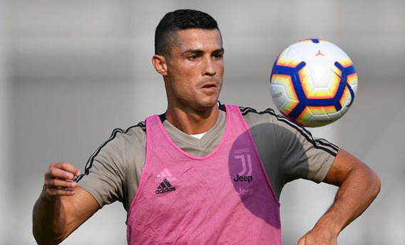 ريال مدريد يطارد 7 نجوم لسد فراغ رونالدو