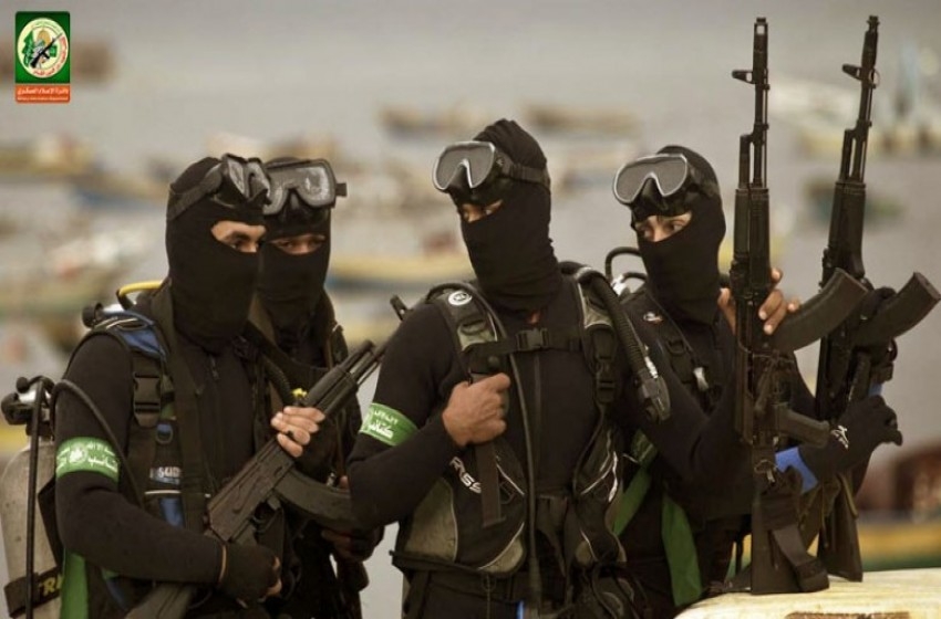 "القسام" حاولت تنفيذ عمليتين عبر الطوافات.. تعرف على التفاصيل