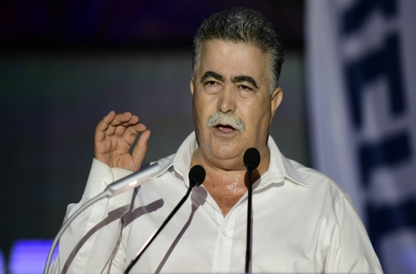 بيرتس: نتنياهو يخشى إخضاع حماس