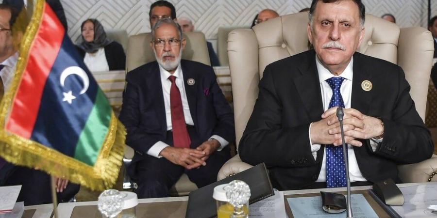 السراج يحذر من حرب أهلية بليبيا ودعوات أممية للتهدئة