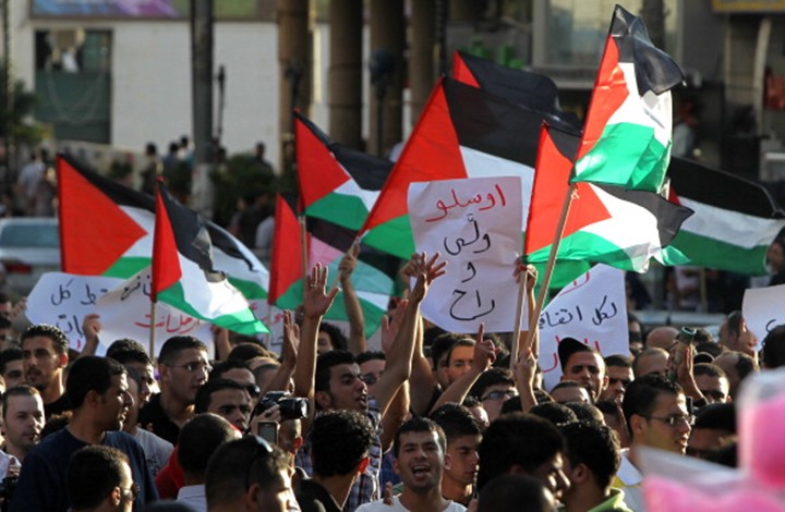 صحفي إسرائيلي تعليقا على اتفاق أوسلو: ربع قرن من السذاجة