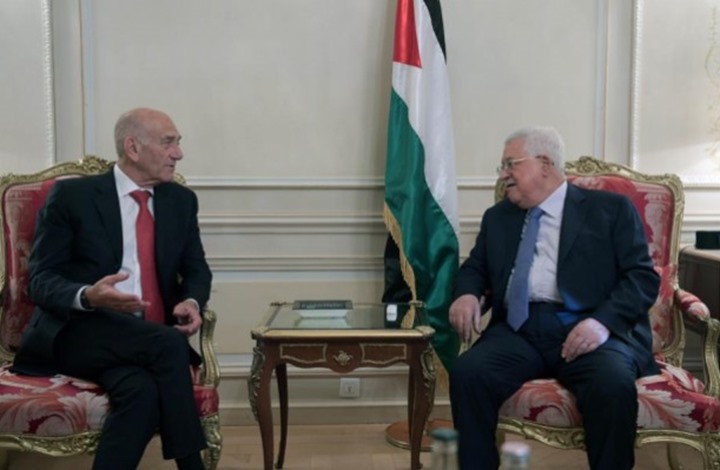 أولمرت يلتقي عباس ويصرح لتلفزيون فلسطين.. ماذا قال؟