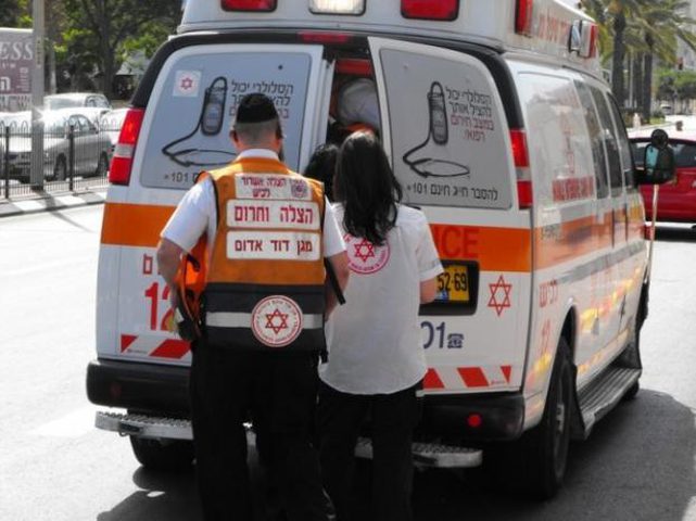 اصابة 9 أشخاص نتيجة انقلاب حافلة لمصلحة السجون الاسرائيلية