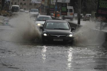 انتشال جثة فتاة جرفتها السيول في منطقة الرشايدة شرق بيت لحم