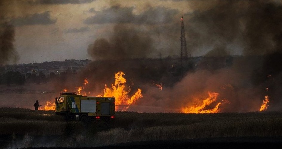 أكثر من 15 حريقاً "غلاف غزة" يحترق