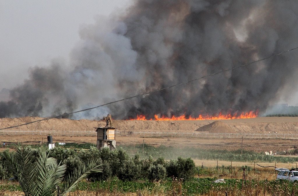 14 حريقاً في المستوطنات المحاذية لقطاع غزة