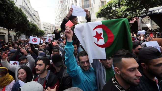 قراءة إسرائيلية لمظاهرات الجزائر.. هل تقف على عتبة ثورة؟