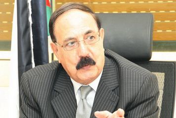 إسماعيل: الإجراءات المالية التي أقرها الرئيس لا تستهدف المواطن الفلسطيني