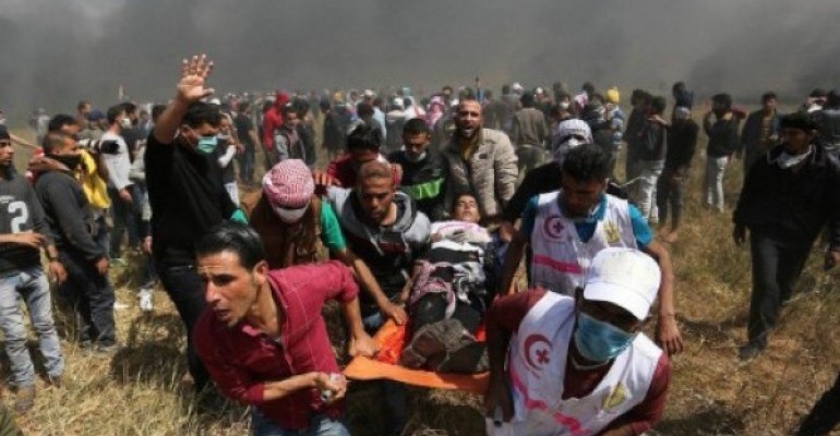 شهيد وعشرات الاصابات على الحدود الشرقية لقطاع غزة