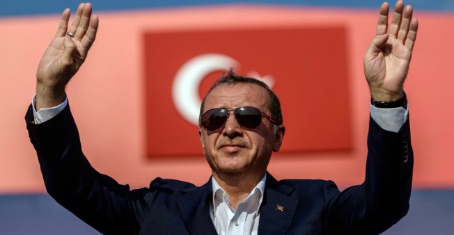أردوغان يتصدر الرئاسة بعد فرز أكثر من نصف الأصوات (مباشر)
