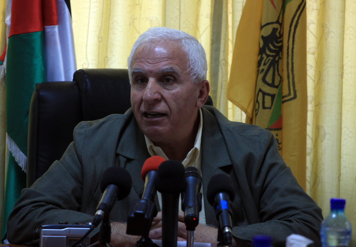 الأحمد: اتفاق التهدئة خيانة للشعب والقضية