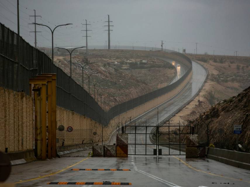 افتتاح طريق "الأبرتهايد" شمالي القدس
