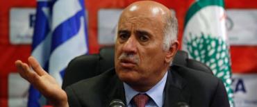 الرجوب لنائب ترامب: "غير مرحب بك في فلسطين"