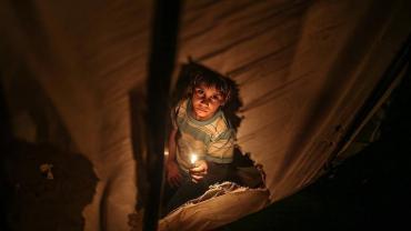 بموافقة اسرائيلية.. حل اقليمي في القريب العاجل لأزمة كهرباء قطاع غزة