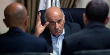  الرجوب لموقعٍ اسرائيلي: نتنياهو يُهدر فرصةً تاريخيّةً لسلامٍ مع العالم العربيّ.. وحماس غيّرت أفكارها.. إيران غير مهمّة لنا.. والدولة الفلسطينيّة بجانب إسرائيل مصلحةً للجميع