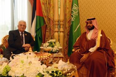 موقع "إسرائيلي" يكشف تفاصيل لقاء عباس وبن سلمان والإستقالة المرجحة