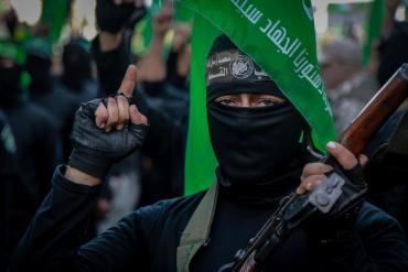حماس تحذر إسرائيل من عواقب وخيمة لاستمرار الوضع القائم في القطاع