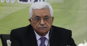 واشنطن بوست:  الرئيس عباس لا يملك خطة وهو “محشور” من كل الزوايا