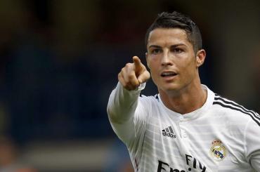 لاعب سابق لريال مدريد يهاجم كريستيانو.. ماذا قال؟
