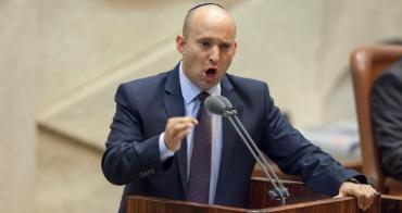 وزير "إسرائيلي" يدعو للرد على عملية نابلس بشرعنة بؤر استيطانية